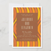Groovy 70s波線オレンジとブラウン結婚の 招待状 (正面)