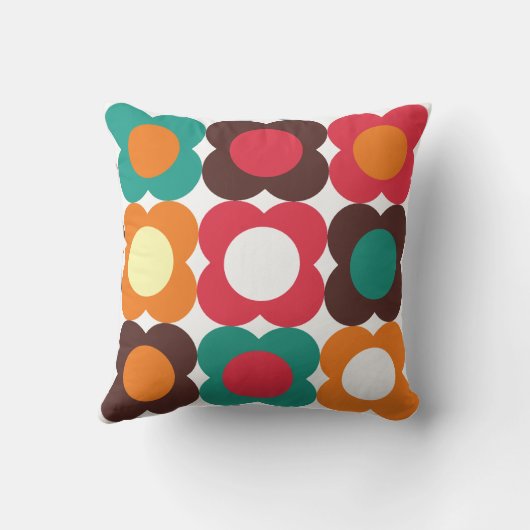 Groovy 70s Retro Flower Pattern | Bold Boho Floral クッション (裏面)
