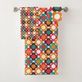 Groovy 70s Retro Flower Pattern | Bold Boho Floral バスタオルセット
