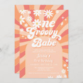 Groovy Babeピンクデイジー70sフローラ1st Birthday 招待状 (正面/裏面)