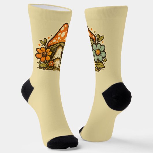 Groovy Boho 70's Retro Mushroom Crew Socks ソックス (傾斜あり)
