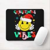 Groovy Christmas Vibes Smile Face Santa Hat Xmas T マウスパッド (マウス)
