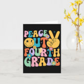Groovy Cute Peace Out 4年生の卒業式の夏 カード (黄色い花)