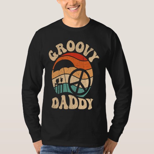 Groovy Daddy 70s Aesthetic Nostalgia 1970's Retro  Tシャツ (正面)