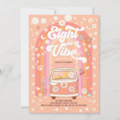 Groovy EightはVibe Van Busの8歳の誕生日 招待状 (正面)