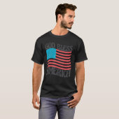 Groovy God Bless America 4th Of July Patriotic USA Tシャツ (正面フル)
