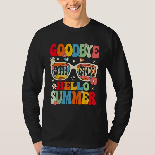 Groovy Goodbye 9th Grade Graduation Hello Summer K Tシャツ (正面)