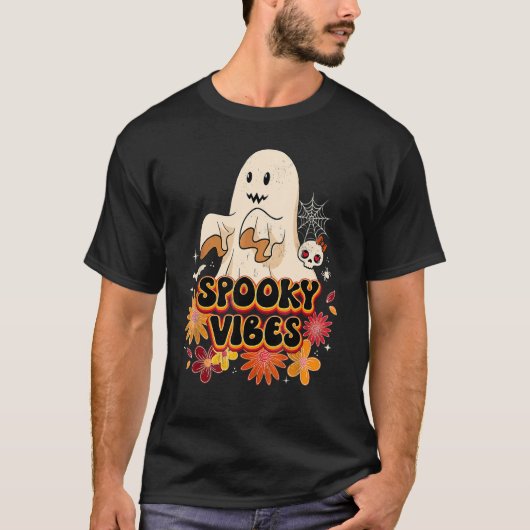 Groovy Halloween Spooky Vibes Retro Floral Ghost C Tシャツ (正面)