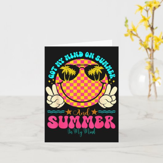 Groovy Happy Face Summer Vibes Got My Mind On Summ カード (黄色い花)