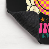 Groovy Happy Face Summer Vibes Got My Mind On Summ マウスパッド (コーナー)