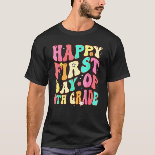 Groovy Happy First Day Of 4th Grade Welcome Back T Tシャツ (正面)