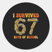 Groovy I Survived 67 Days Of School Funny 67 Meme ラウンドシール (正面)