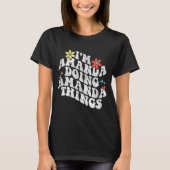 Groovy Im Amanda Doing Amanda Things おもしろい Mothers Tシャツ (正面)