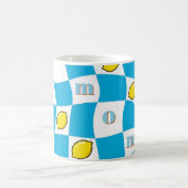 Groovy Lemons Checkerboard Kitchen Kitsch Mom コーヒーマグカップ (中央)