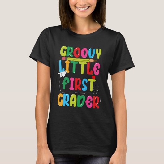 Groovy Little First Grader  First Day Of School Fo Tシャツ (正面)