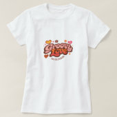 Groovy Love Personalized Valentine’s Gift Retro T- Tシャツ (デザイン正面)