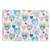 Groovy Modern Cute Pastel Pink Blue Yellow Hearts. 枕カバー (裏面)
