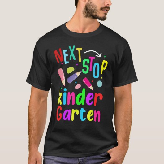 Groovy Next Stop Kindergarten Preschool Graduation Tシャツ (正面)