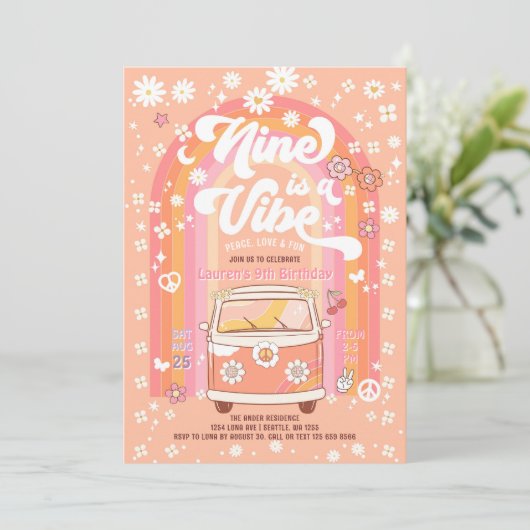 Groovy NineはVibe Van Bus 9番目の誕生日 招待状 (スタンド正面)