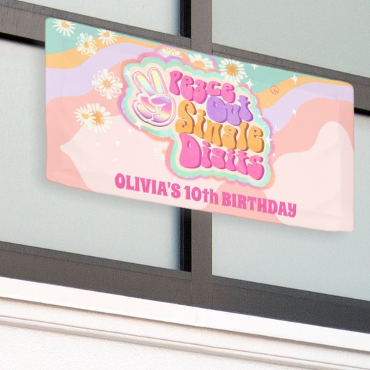 Groovy Peace Out独身のの10番目の記号 横断幕 (ビルの外側)