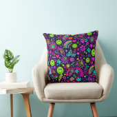 Groovy Psychedelic Smiley Face Throw Pillow クッション (椅子)
