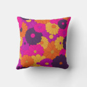 Groovy PurpleとPink Hippieフラワーパワー クッション (裏面)