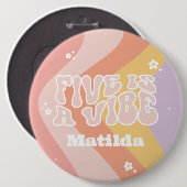 groovy rainbow 5はvibe 60のレトロデイジー クール 缶バッジ (正面&裏面)