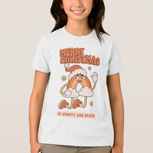 Groovy Rainbow Christmas – 明るくメリーなる トライブレンドTシャツ (正面)