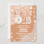 Groovy Retro 70s Daisy First Birthday Invitation 招待状 (正面)
