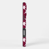 Groovy Retro Daisy Pattern Deep Berry Pink iPhoneケース (右側面)