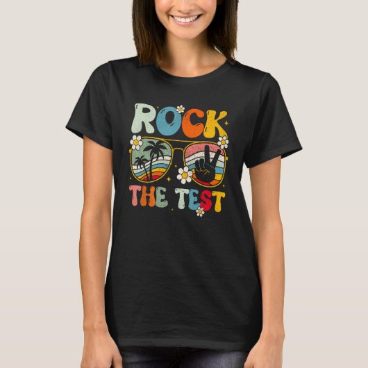 Groovy Rock The Test Motivational Retro Teachers T Tシャツ (正面)