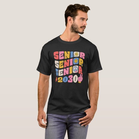 Groovy Senior 2030 Graduation Back To School Class Tシャツ (正面フル)