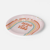 Groovy Sevenはヴィベデイジーレインボー7歳の誕生日だ ペーパープレート (アングル)