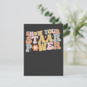 Groovy STAAR電源テストの日を表示 インビテーションポストカード (スタンド正面)