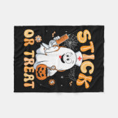 Groovy Stick Or Treat Funny Halloween Costume Nurs フリースブランケット (正面(横))