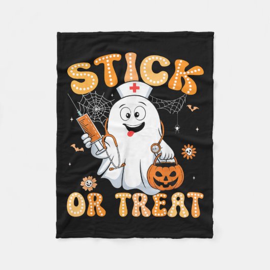 Groovy Stick Or Treat Funny Halloween Costume Nurs フリースブランケット (正面)