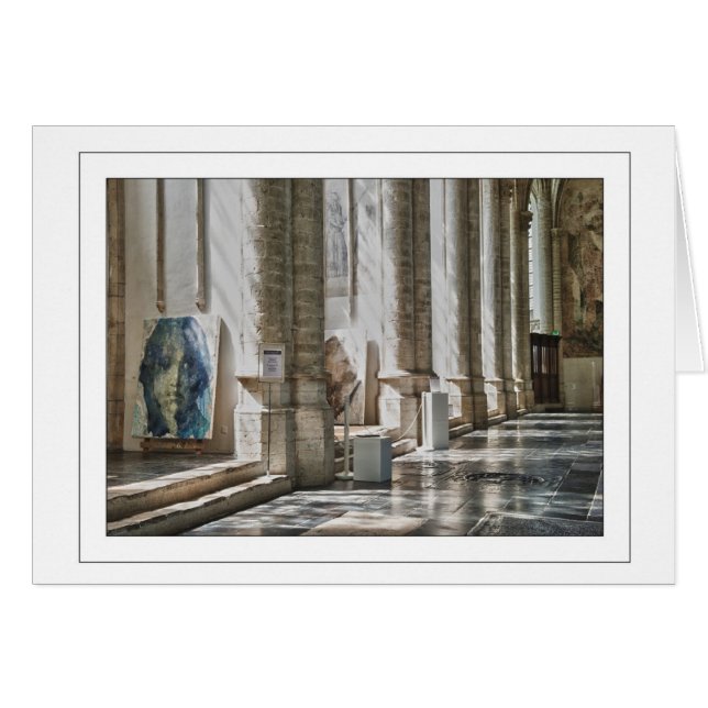 Grote Kerk binnen in Breda (正面横)