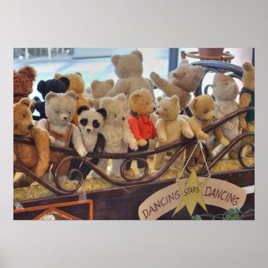 Group Of Antique Teddy Bears ポスター (正面)