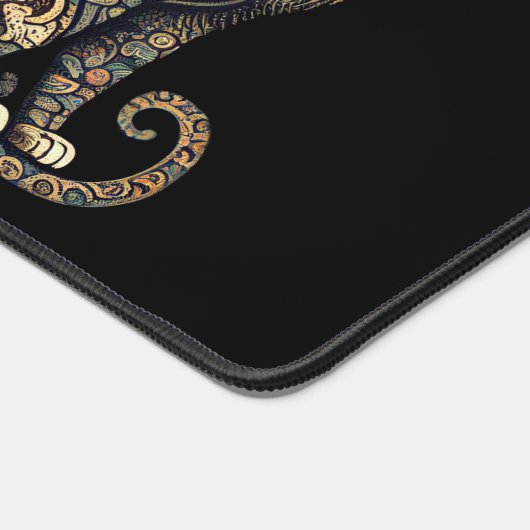 Group of Cats in Victorian Wallpaper Style デスクマット (コーナー)