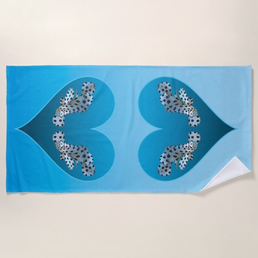 Grouper Twins in a Blue Heart - Illustration |  ビーチタオル (正面)
