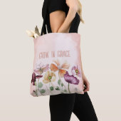 Grow in Grace Watercolor Floral Monogram トートバッグ (クローズアップ)
