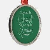 Growing in Grace Green and White Round Christmas メタルオーナメント (右)