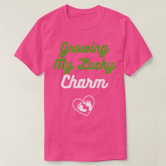 Growing My Lucky Charm Baby Designs For Pregnancy Tシャツ (デザイン正面)