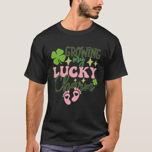 Growing My Lucky Charm Irish C Patrick s Day Pregn Tシャツ (正面)