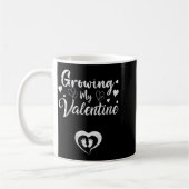 Growing My Valentine Pregnancy New Mom Valentines コーヒーマグカップ (左)
