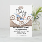 Growing up TWO FAST Blue Dirt Bike 2nd birthday  招待状 (スタンド正面)