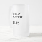 Grumman Wildcat F4F, 1942 フロストグラスビールジョッキ (正面左)