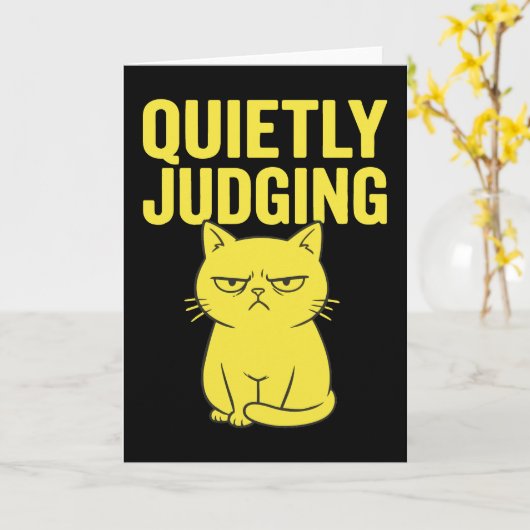 Grumpy Cat Attitude – Quietly Judging Funny Cat カード (黄色い花)