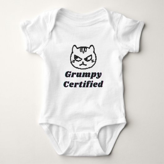 「Grumpy Certified」猫おもしろいミームデザイン ベビーボディスーツ (正面)