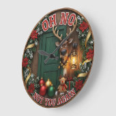 Grumpy Reindeer Oh No ラージ壁時計 (傾斜)